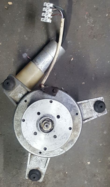 imi_du_524_f7n_motor4.jpg